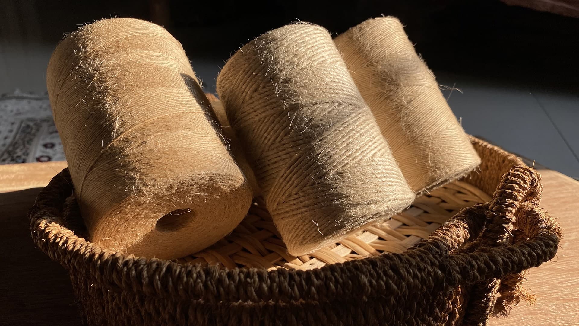 Eco-friendly Jute Yarn, Jute bag & Jute goods